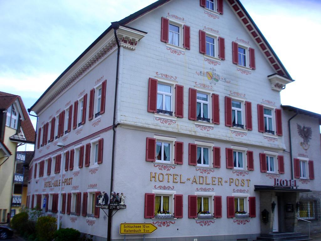 Hotel Adler Post Lenzkirch Exterior foto