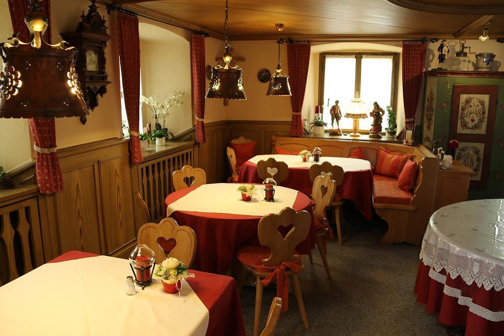 Hotel Adler Post Lenzkirch Exterior foto