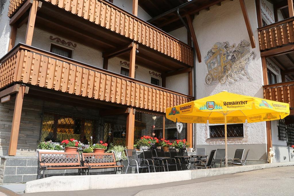 Hotel Adler Post Lenzkirch Exterior foto